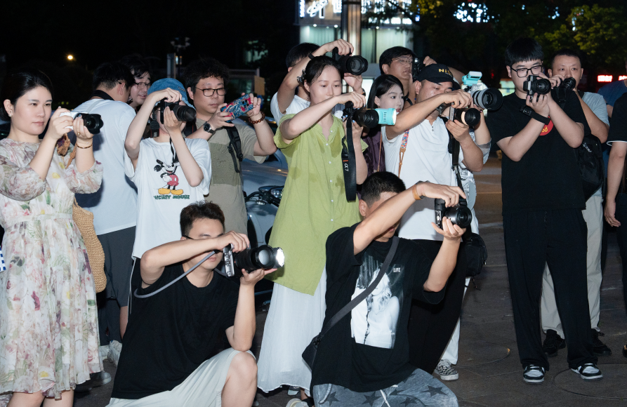 金贝便携摄影灯夜拍，南通线下摄影体验活动每周进行中！